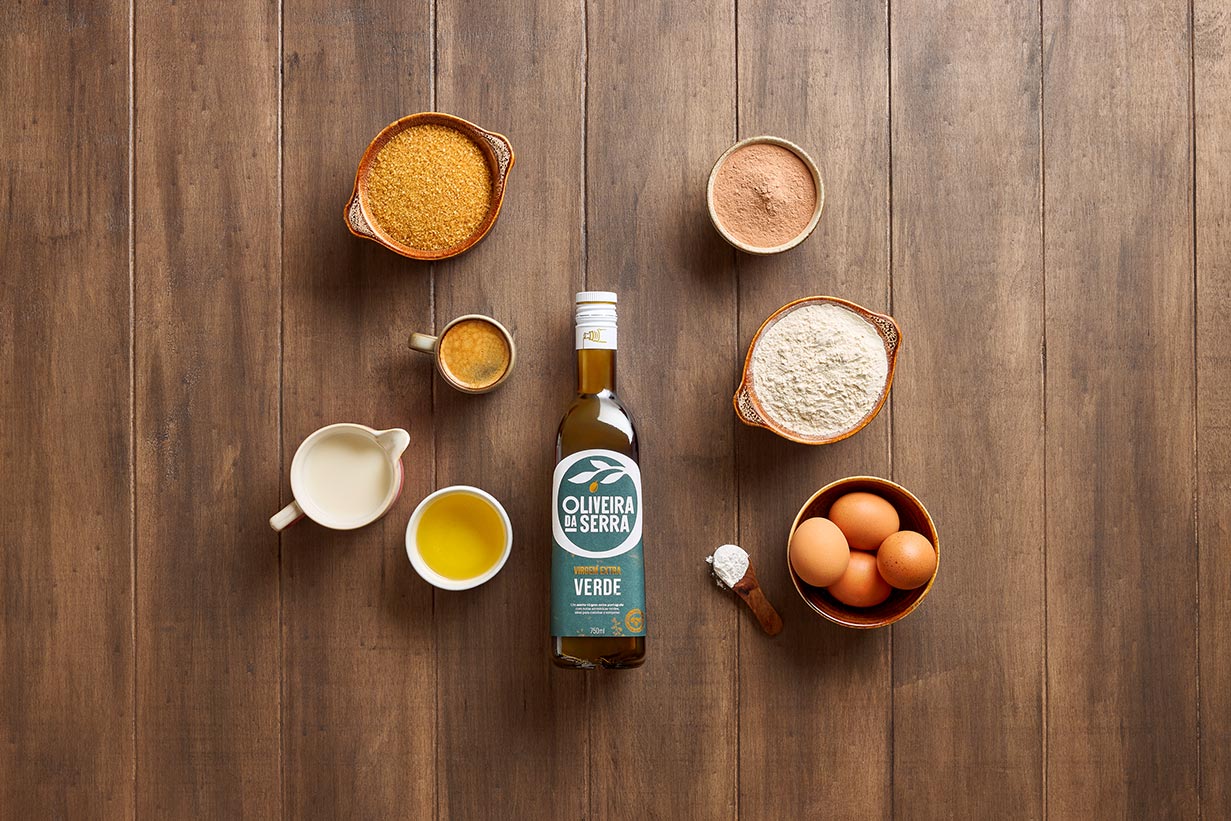 Bolo de chocolate e azeite