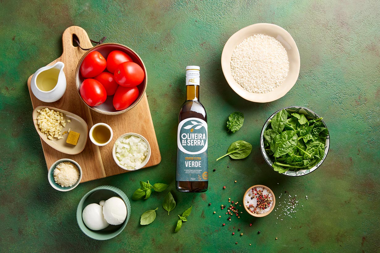 Risotto de tomate e espinafres